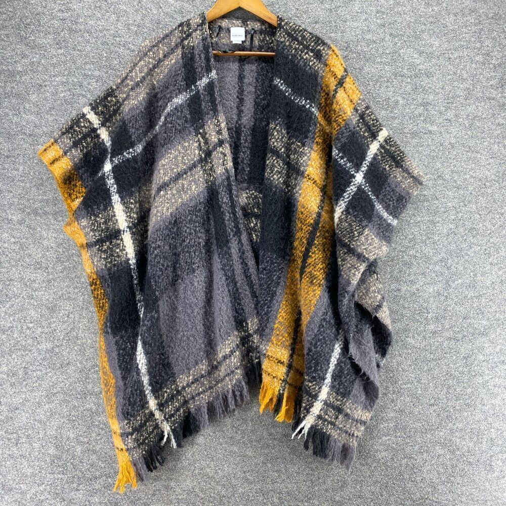 Sonoma Sweater Cape Women M Medium Gray Plaid Open Front Knit Short Sleeve